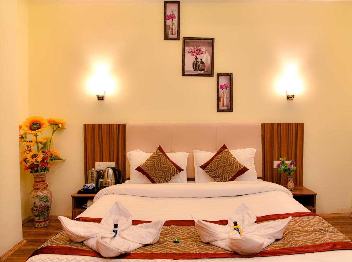 Rufina Palm Bliss Hotell Pelling Exteriör bild